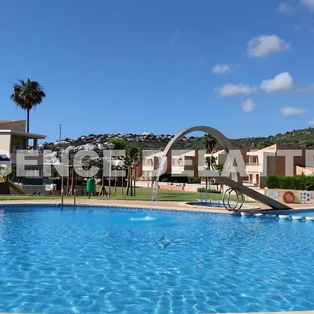 Hébergement de vacances Tranquille Avec Piscine Commune Et Jacuzzi, 3 Chambres, 2 Salles De Bain Peñíscola